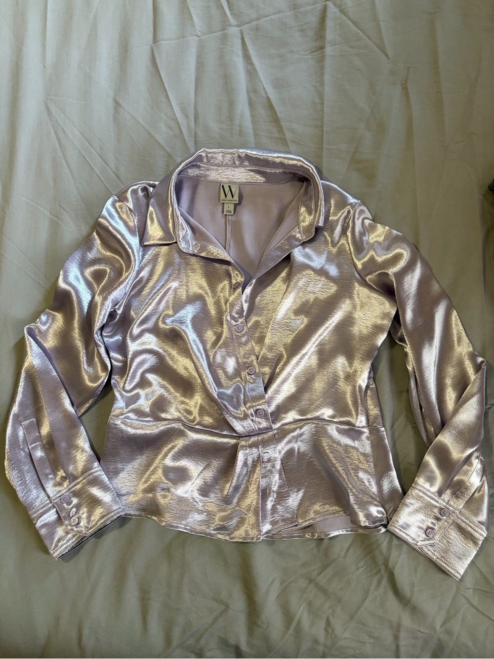 5 Super Cute Top closet clean out!!! - Picture 6 of 6